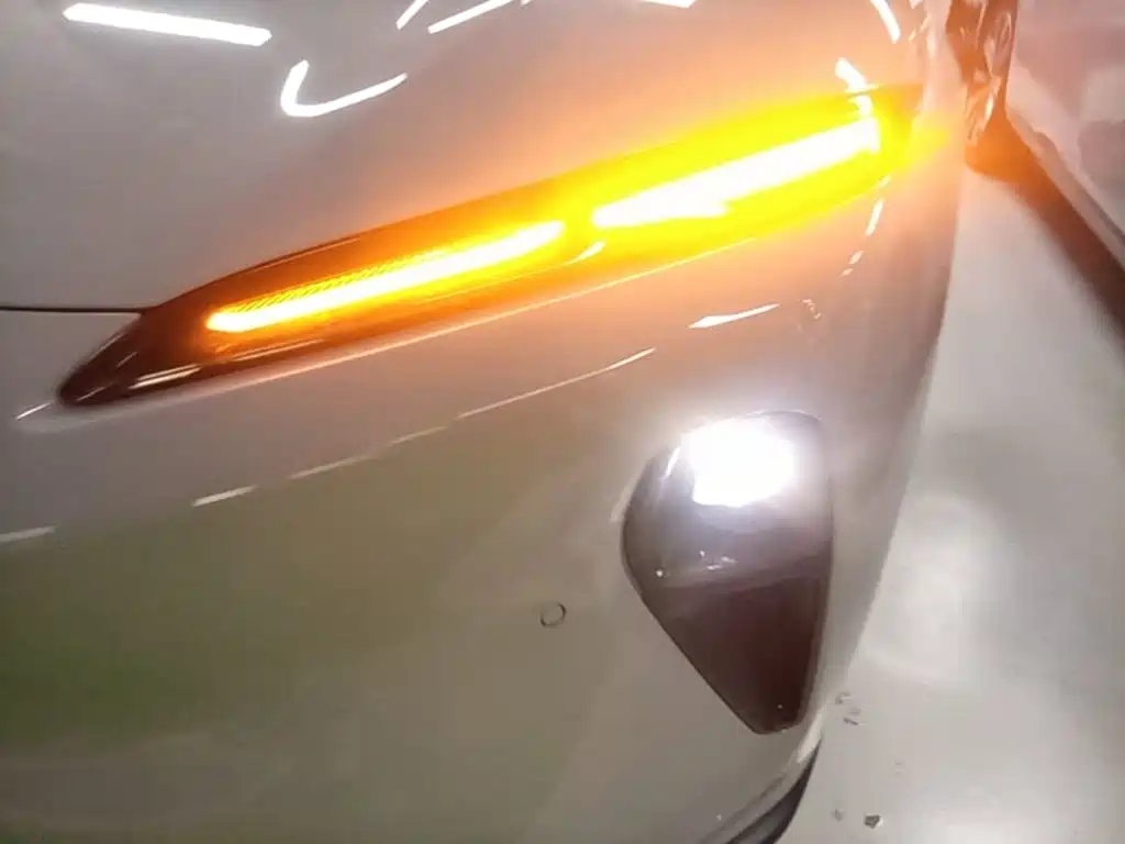 NIO ET5T — миниатюра 24