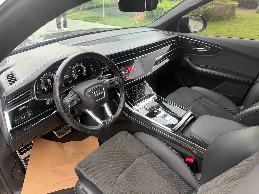 Audi Q8 — миниатюра 7