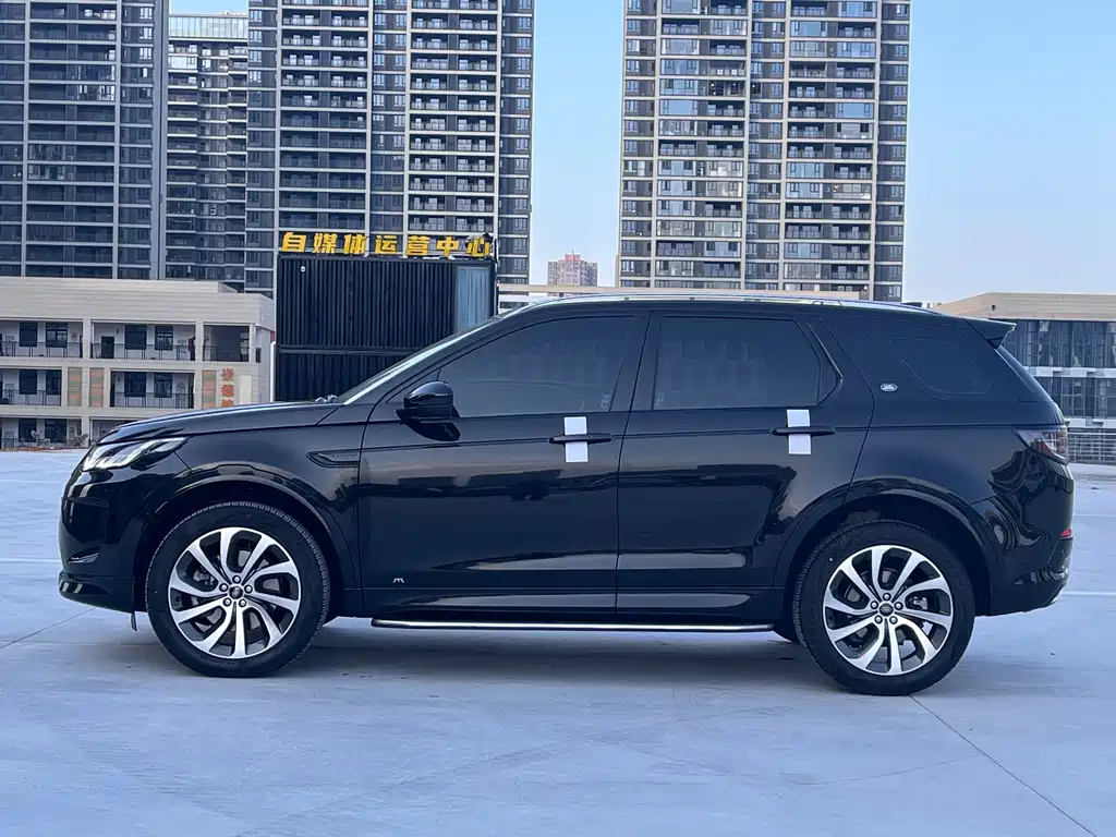 Land Rover Discovery Sport — миниатюра 4