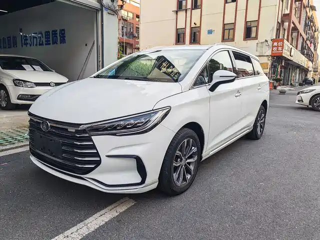 2021 BYD Song Max