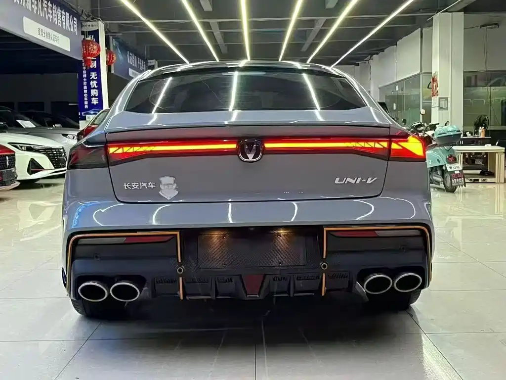 Changan UNI-V — миниатюра 8