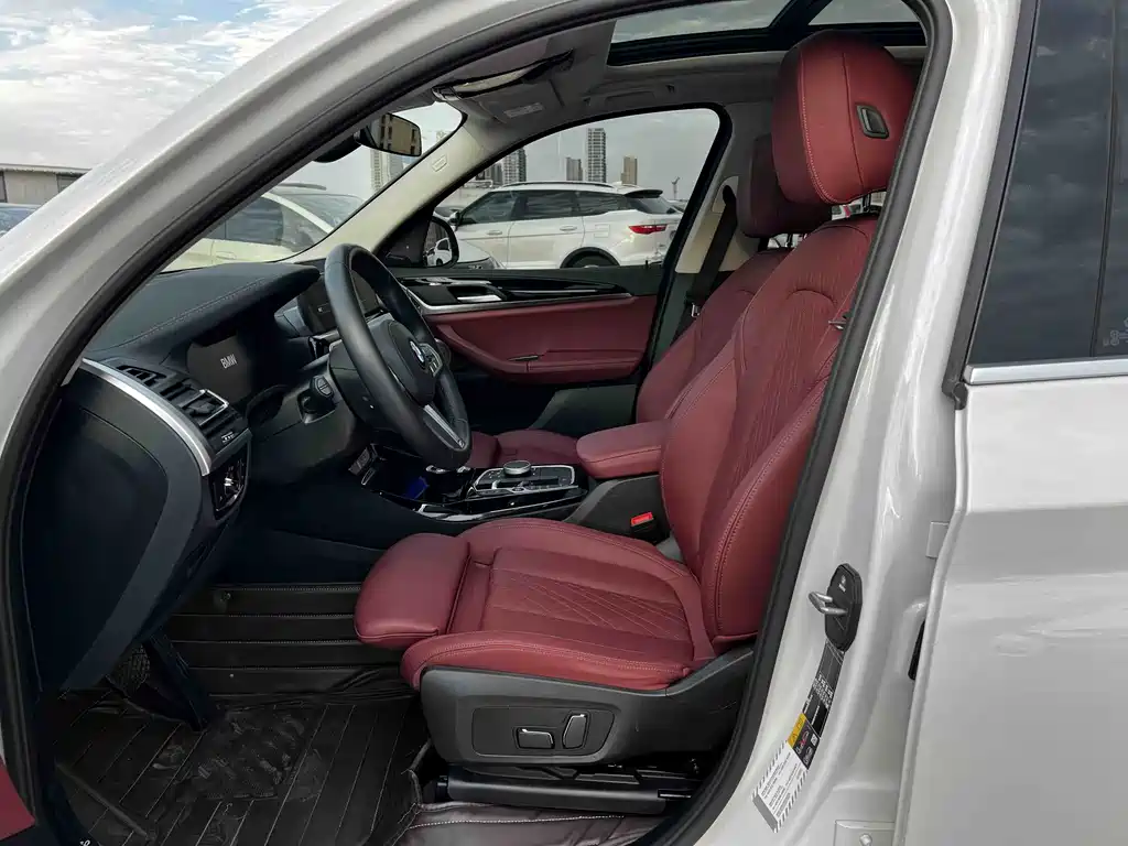 BMW iX3 — миниатюра 3
