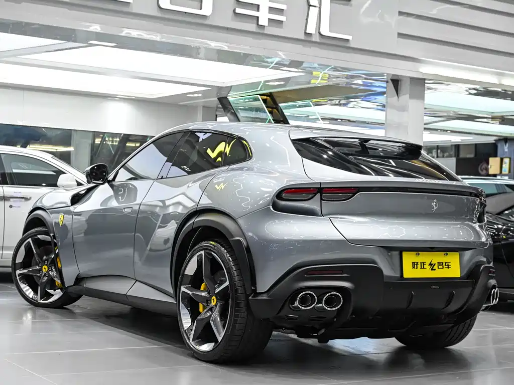 Ferrari Purosangue 2023 6.5L V12