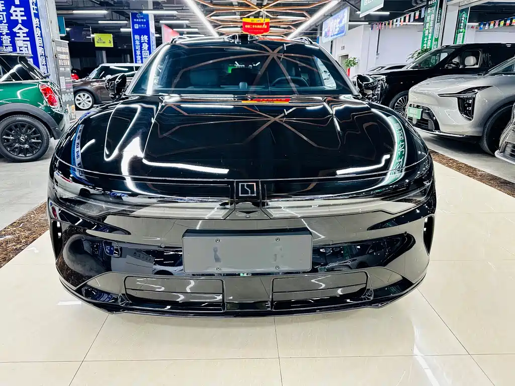 Zeekr 007GT — миниатюра 8