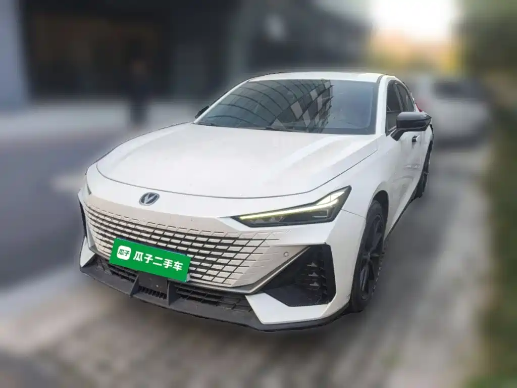 Changan UNI-V