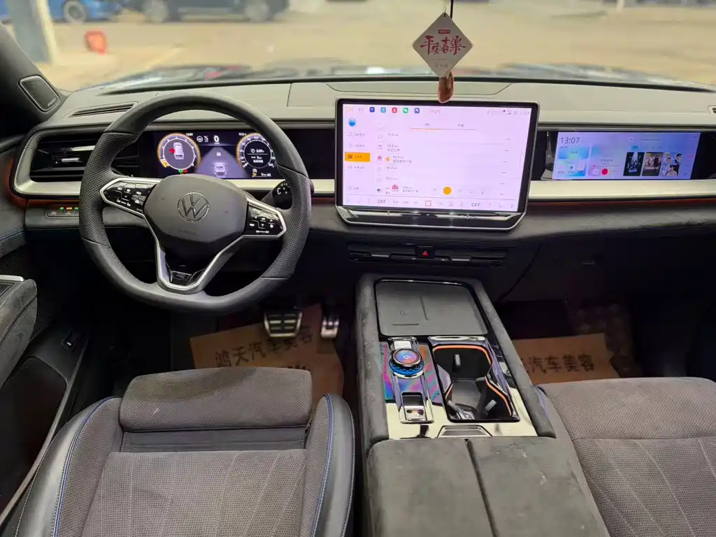 Volkswagen Teramont — миниатюра 8