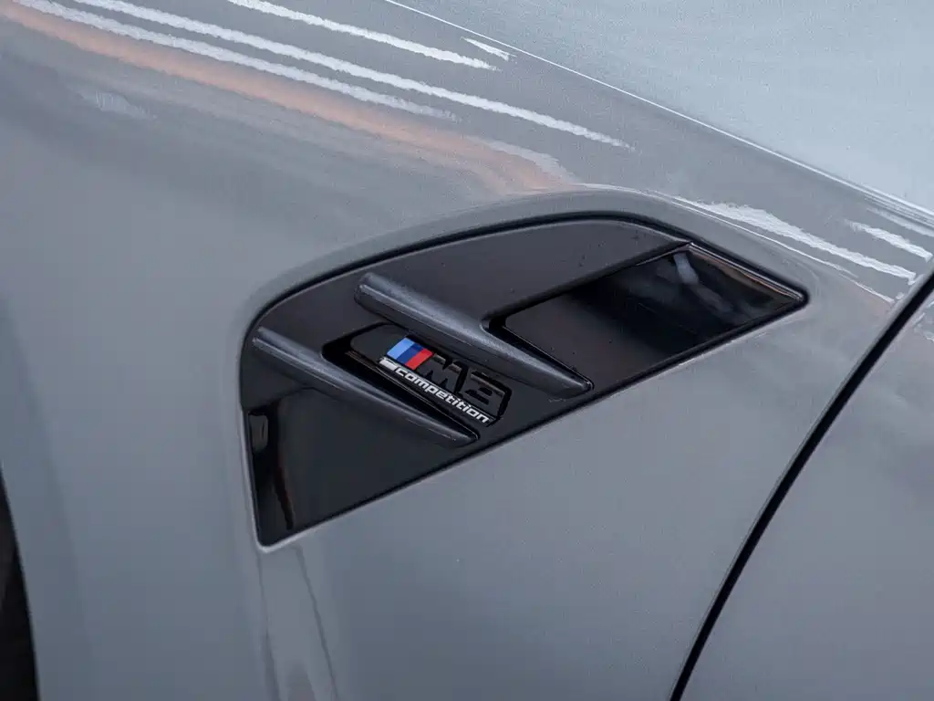 BMW M3 — миниатюра 8
