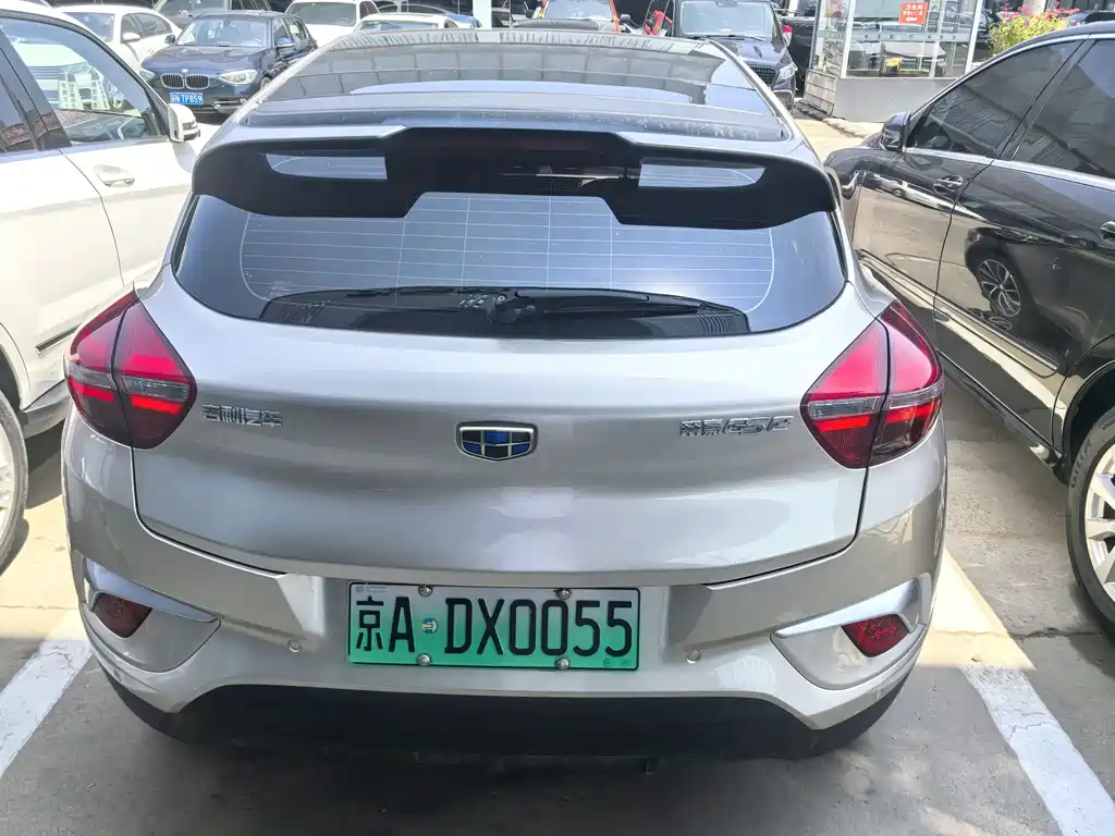 Geely GSe — миниатюра 5
