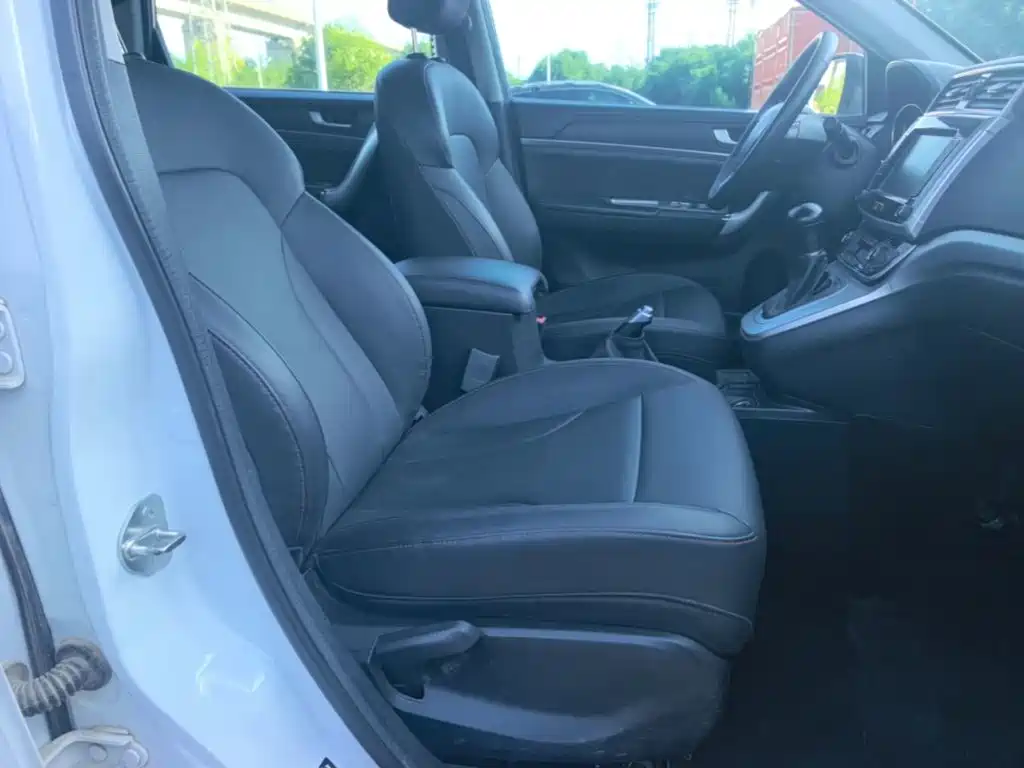 Haval M6 — миниатюра 25
