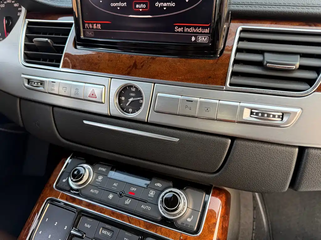 Audi A8 — миниатюра 17