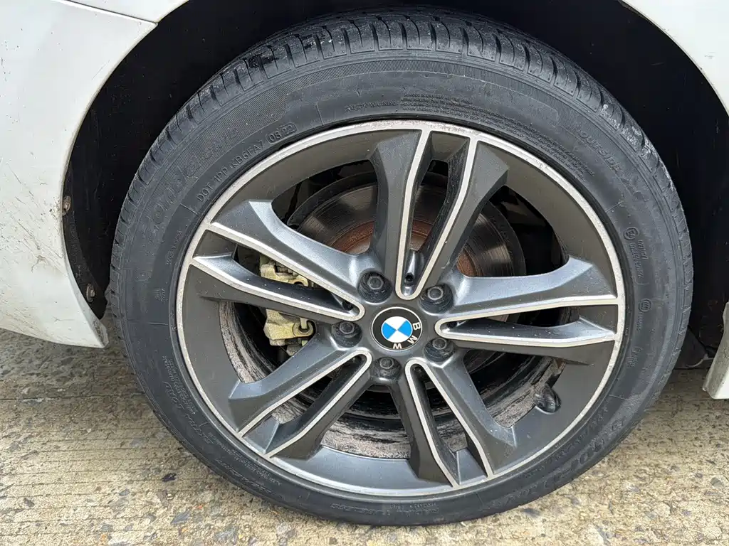 BMW 1 Series - фото 11