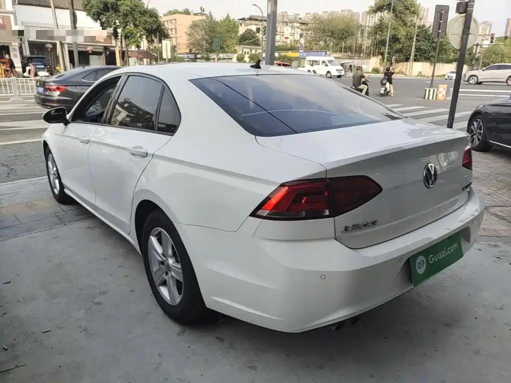 Volkswagen Lamando — миниатюра 5