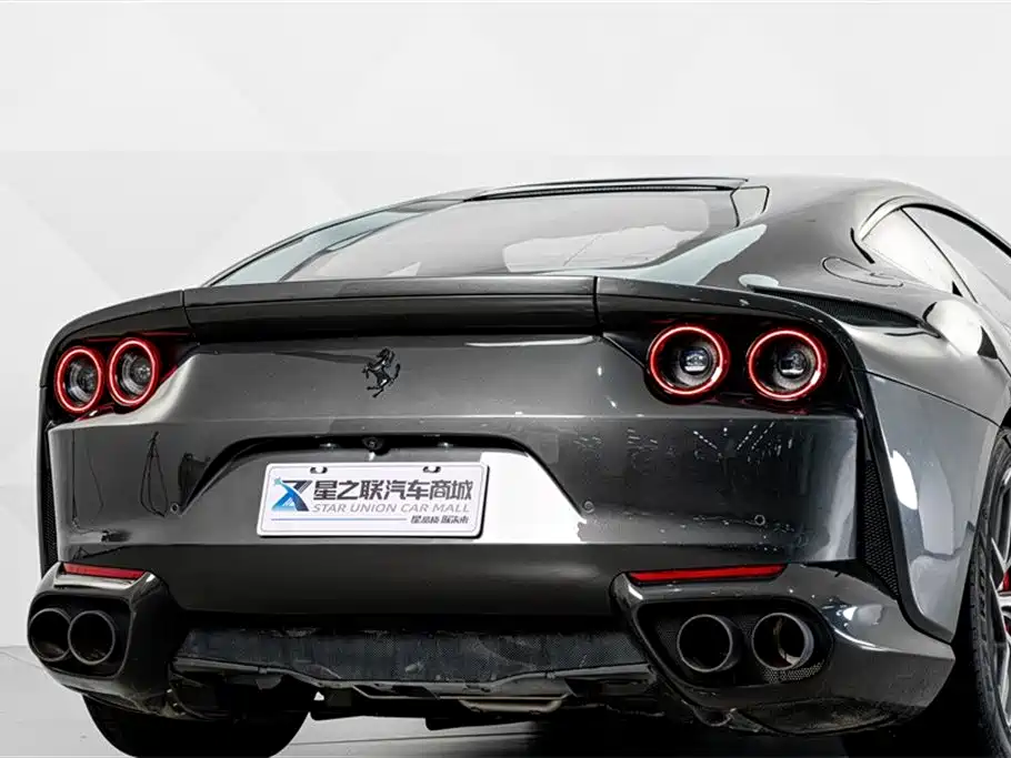 Ferrari 812 2017 6.5L Superfast