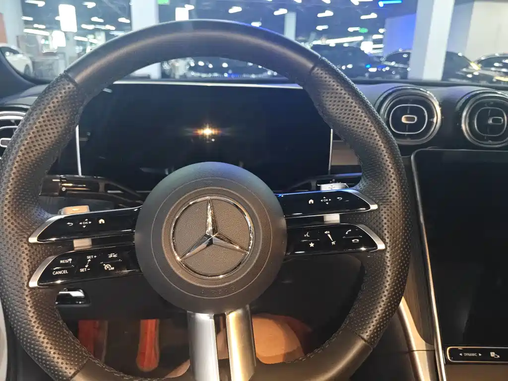 Mercedes-Benz C-Class — миниатюра 9