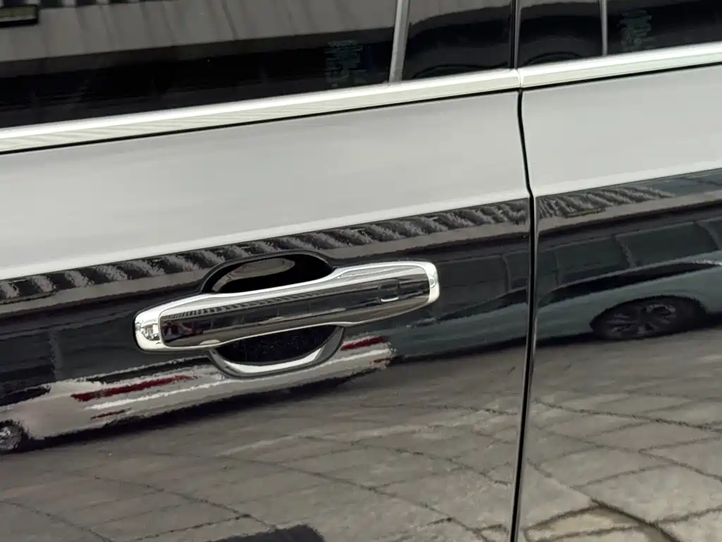Volvo XC90 — миниатюра 12