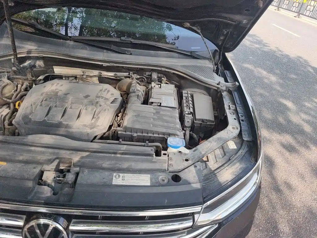 Volkswagen Tiguan L — миниатюра 21