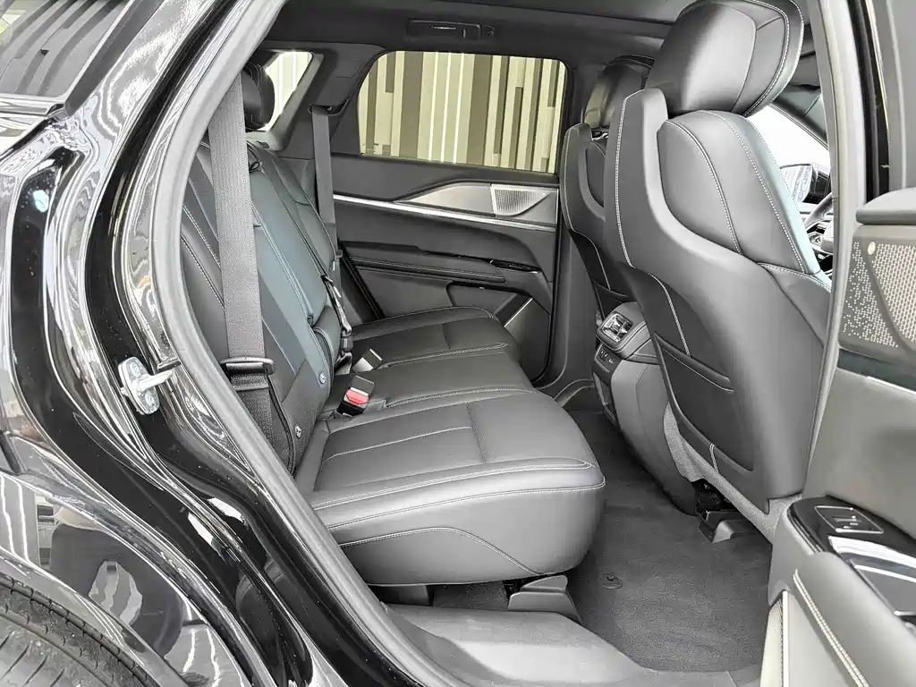 Cadillac XT5 — миниатюра 15