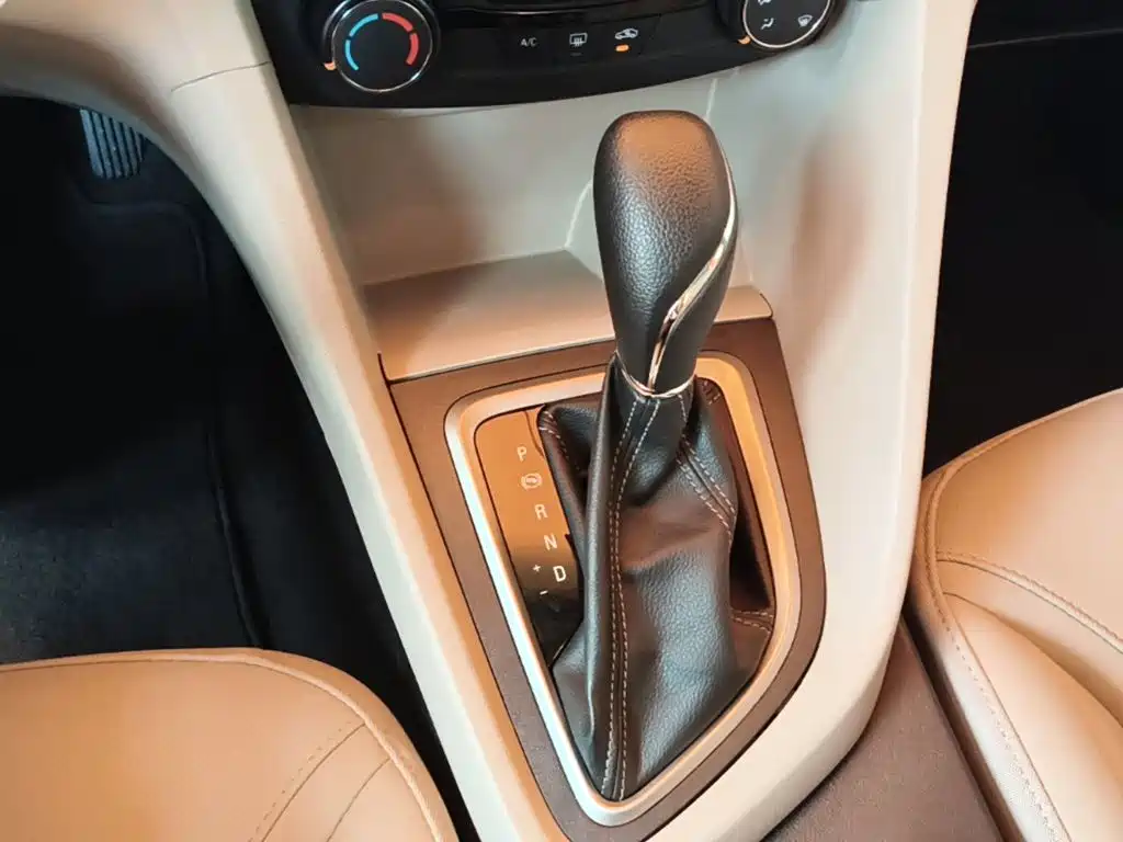 Buick Excelle — миниатюра 14