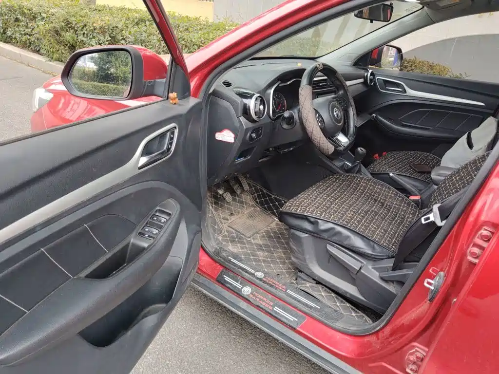 MG ZS — миниатюра 12