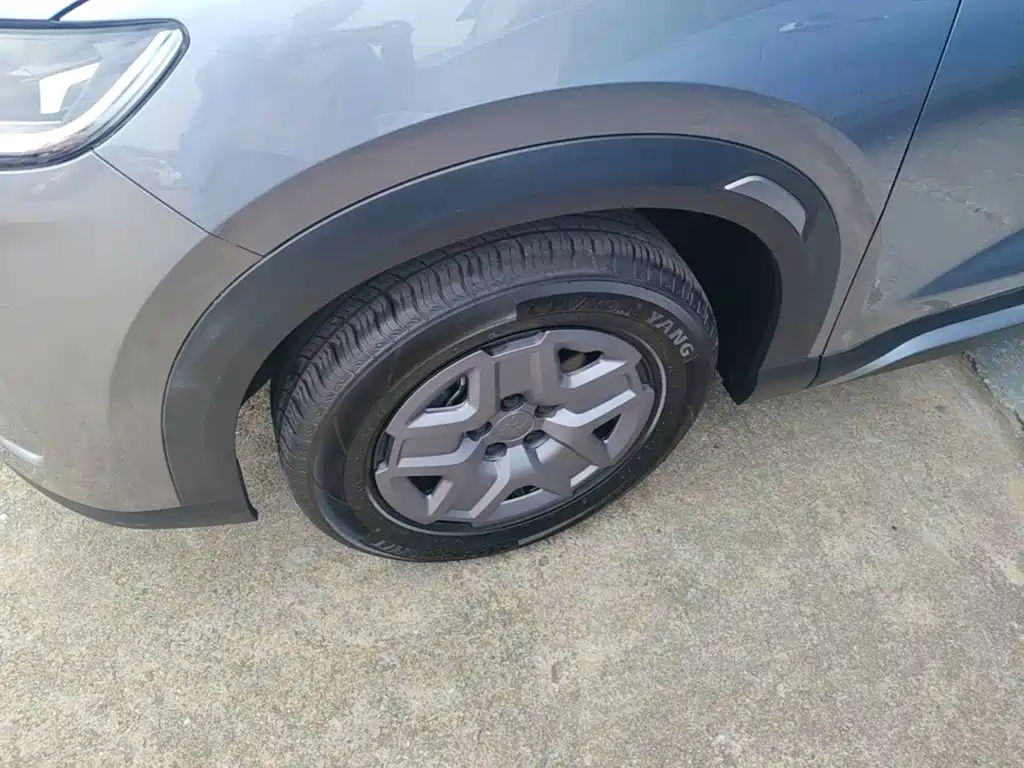 BYD Yuan UP — миниатюра 23