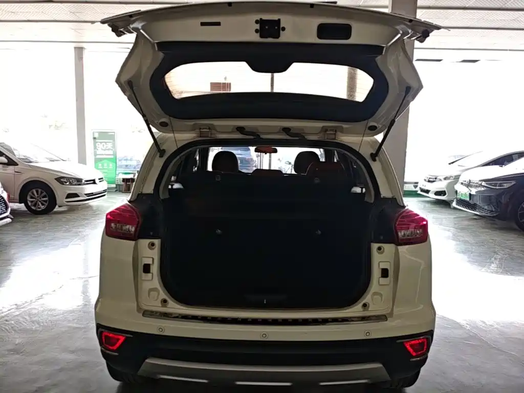 BAIC Senova X35 — миниатюра 19