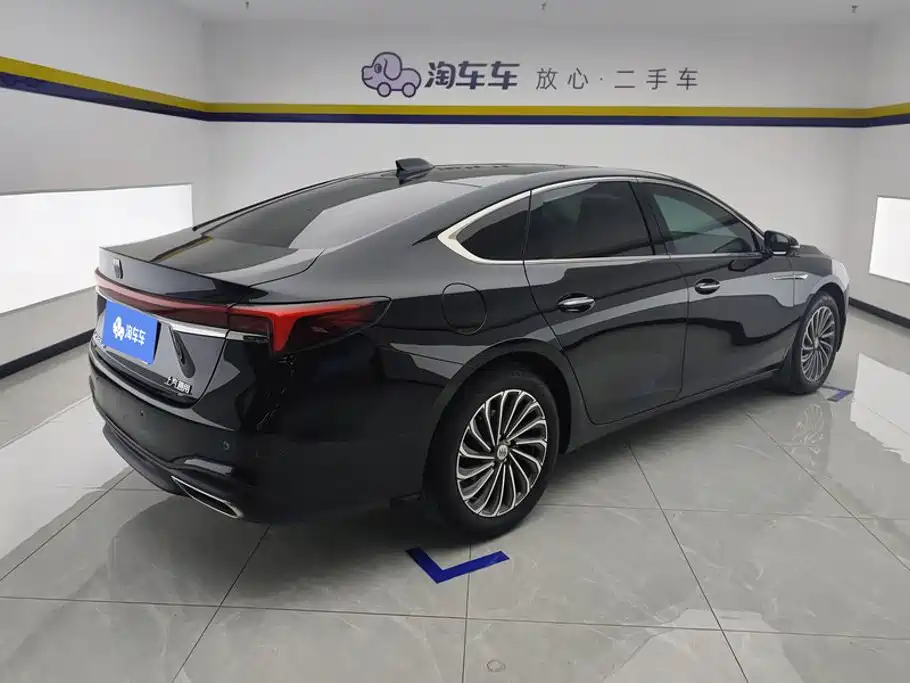 Buick LaCrosse — миниатюра 3