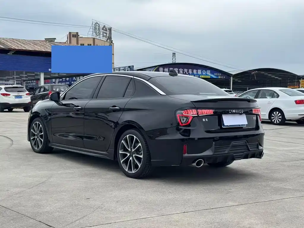 Lynk & Co 03 — миниатюра 8