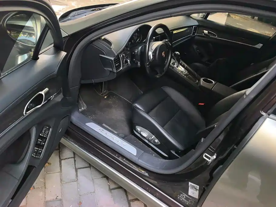 Porsche Panamera — миниатюра 9