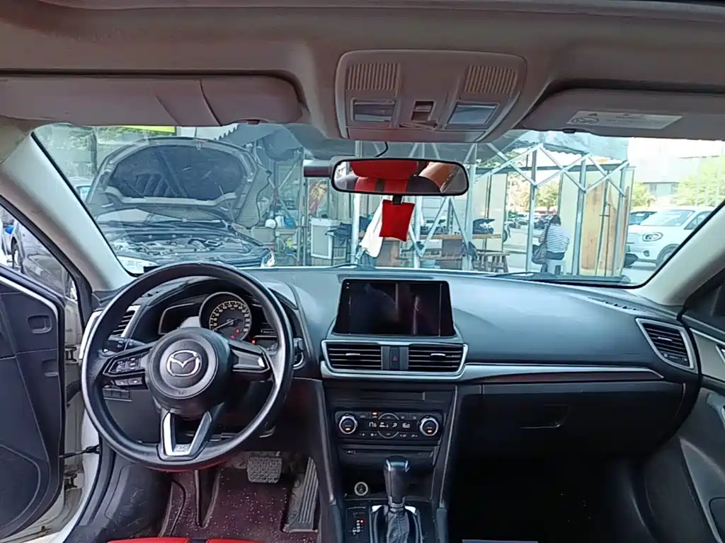 Mazda 3 Axela — миниатюра 10