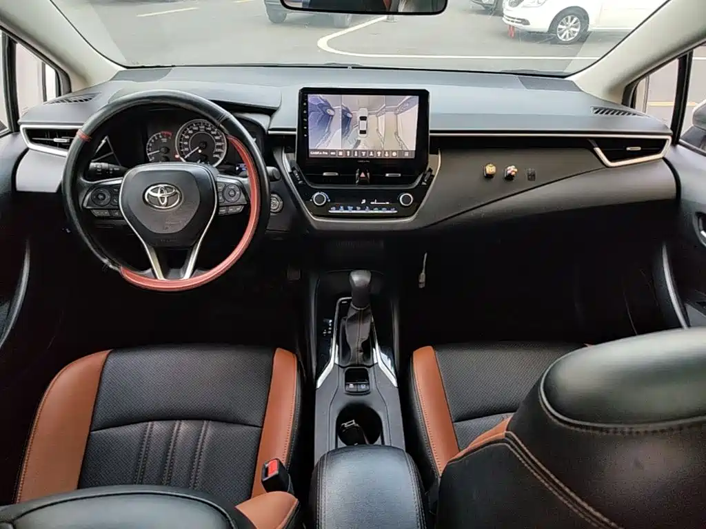 Toyota Corolla — миниатюра 10