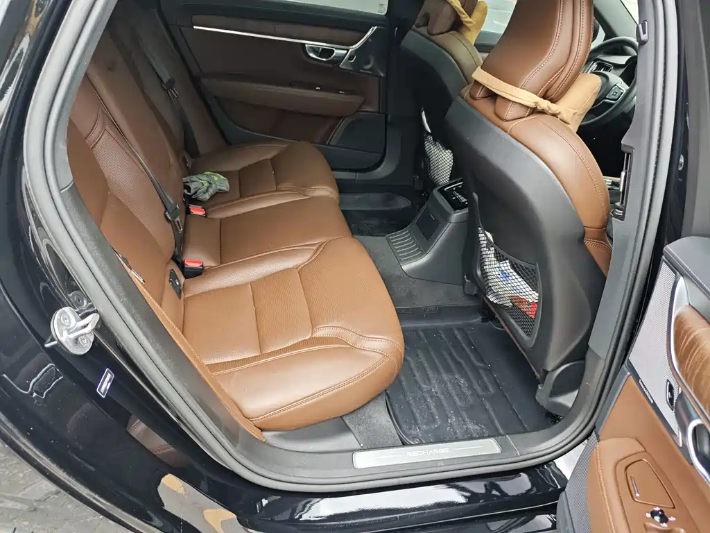 Volvo S90 PHEV — миниатюра 4