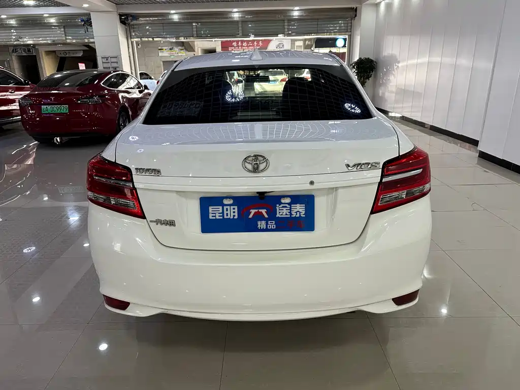 Toyota Vios — миниатюра 4
