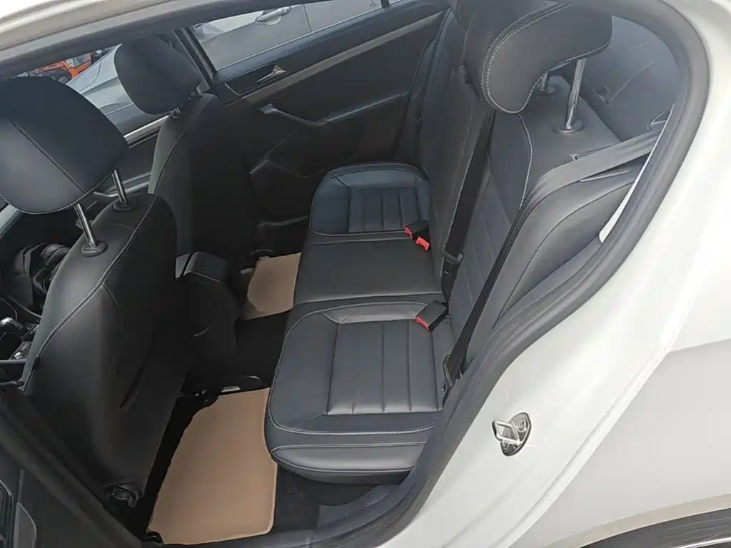 Volkswagen Lavida — миниатюра 17
