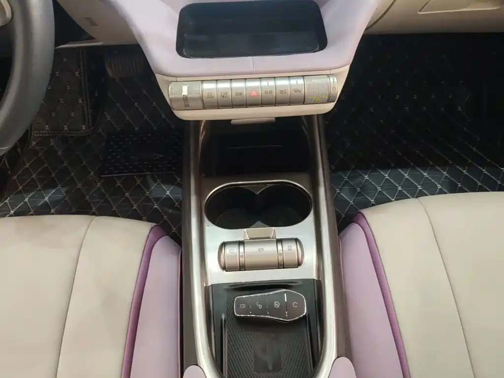 BYD Dolphin — миниатюра 14