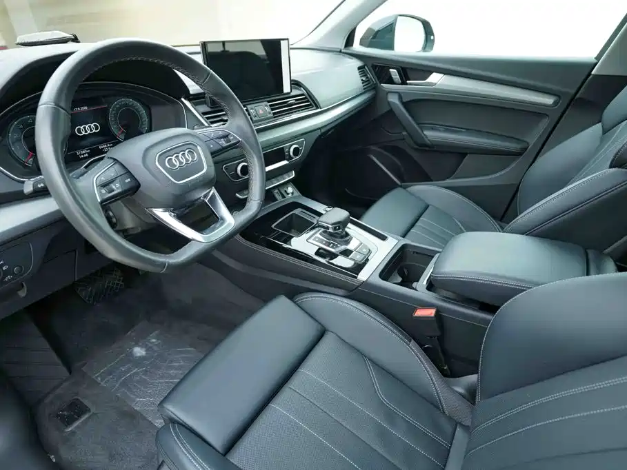 Audi Q5L — миниатюра 8
