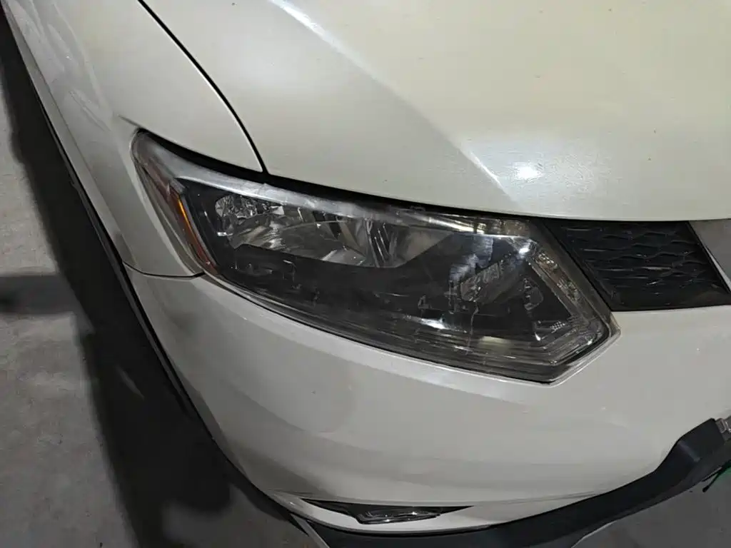 Nissan X-Trail — миниатюра 8
