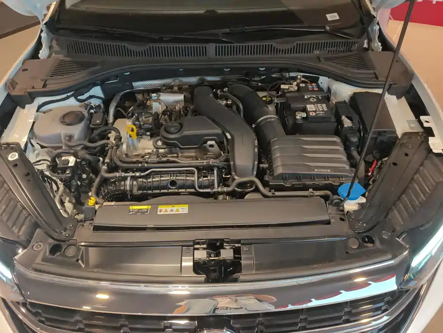 Volkswagen Sagitar — миниатюра 10