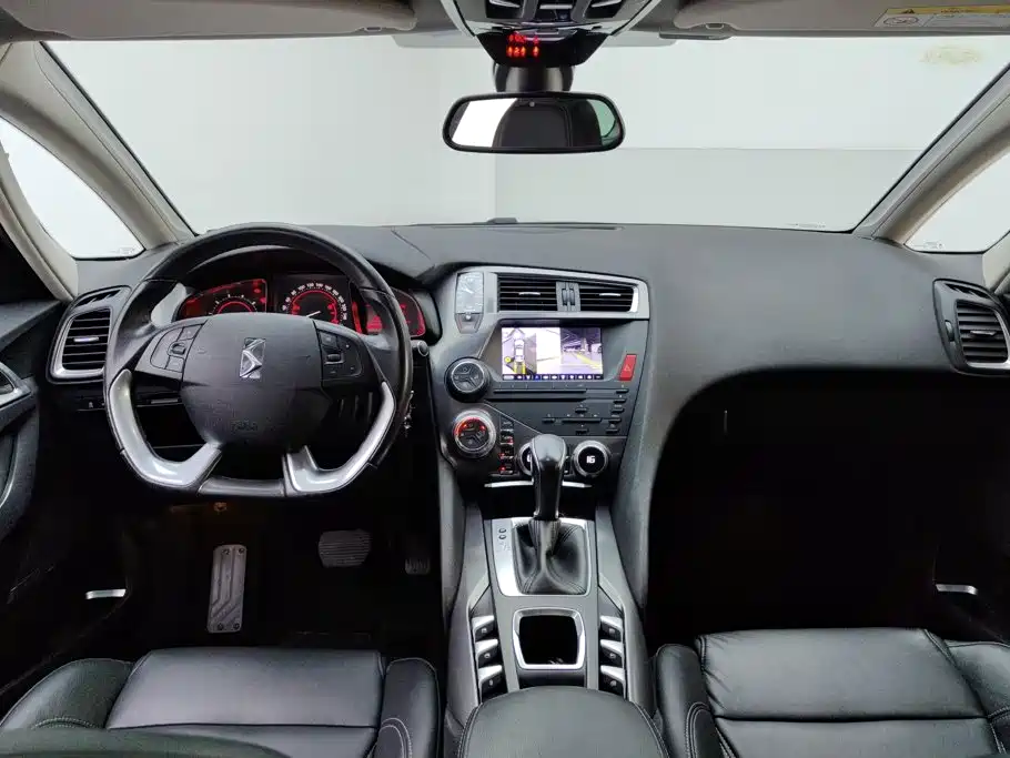 DS DS 5 — миниатюра 12