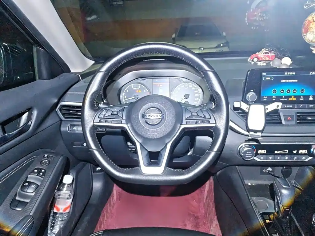 Nissan Teana — миниатюра 3