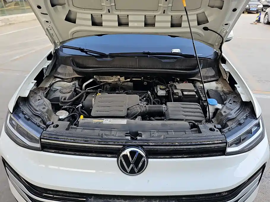 Volkswagen Tharu — миниатюра 10