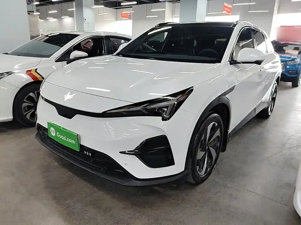 ARCFOX Alpha T5