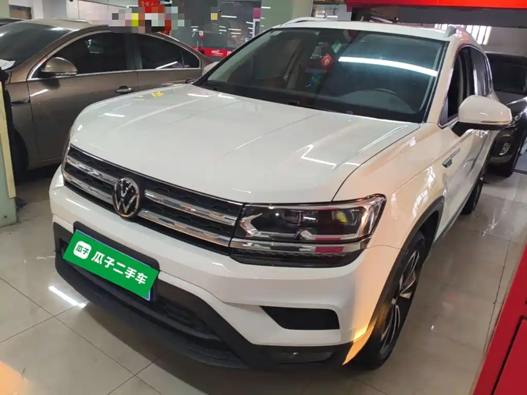 Volkswagen Tharu — миниатюра 2