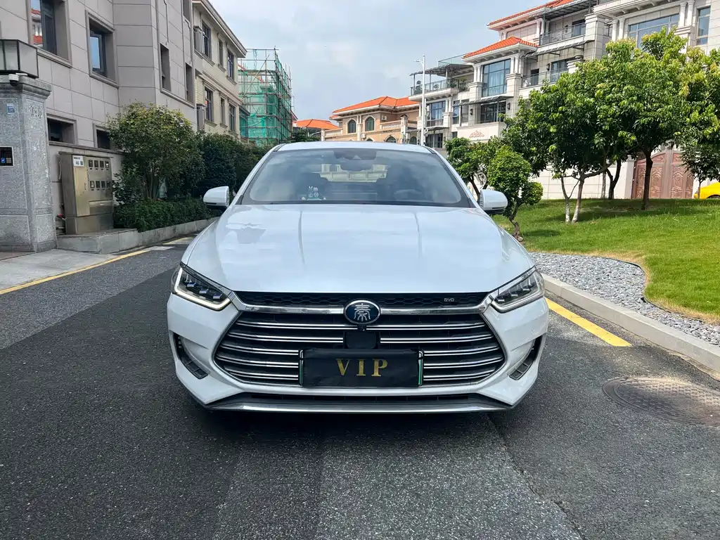 BYD Qin Pro NEV — миниатюра 3