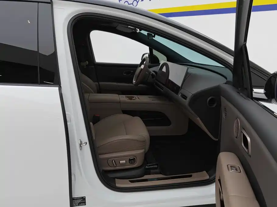 Li Auto Li i6 — миниатюра 8