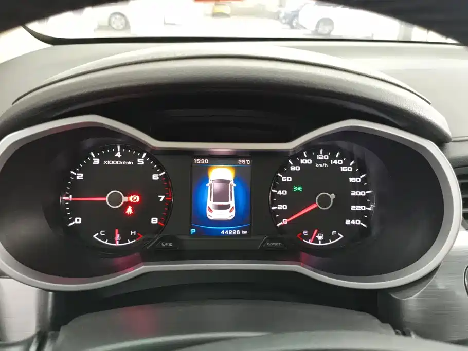 Geely Emgrand GS — миниатюра 14