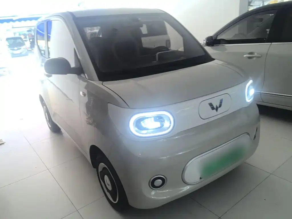 Wuling MINIEV — миниатюра 4