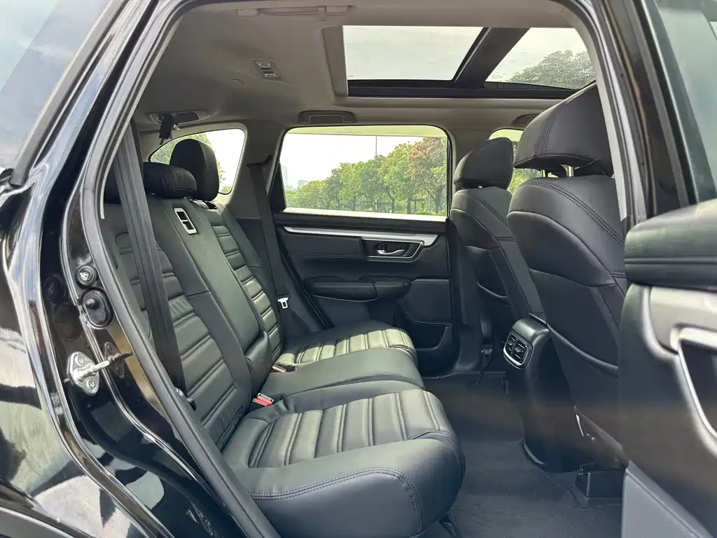 Honda CR-V — миниатюра 7