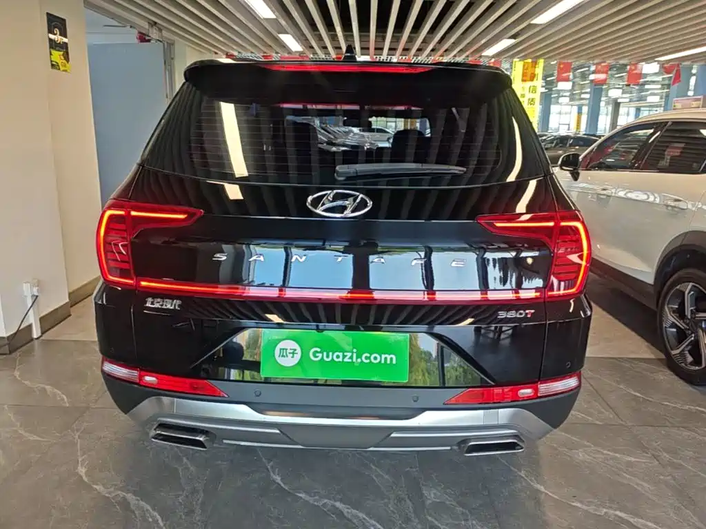 Hyundai Santa Fe — миниатюра 6