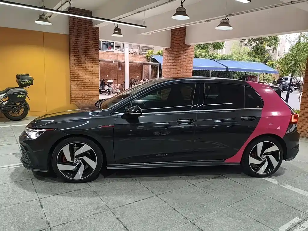 Volkswagen Golf GTI — миниатюра 2