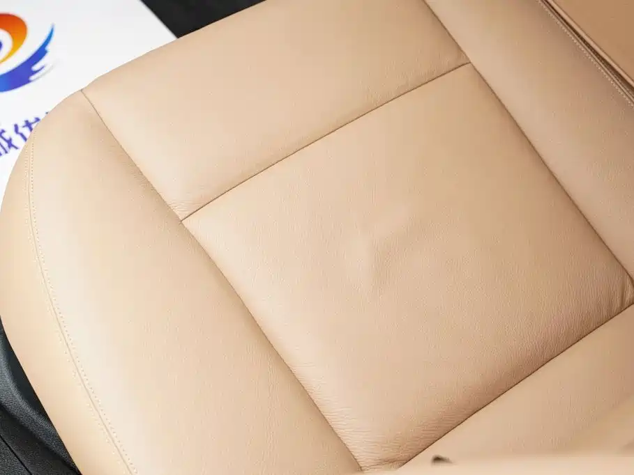 BMW 7 Series — миниатюра 13